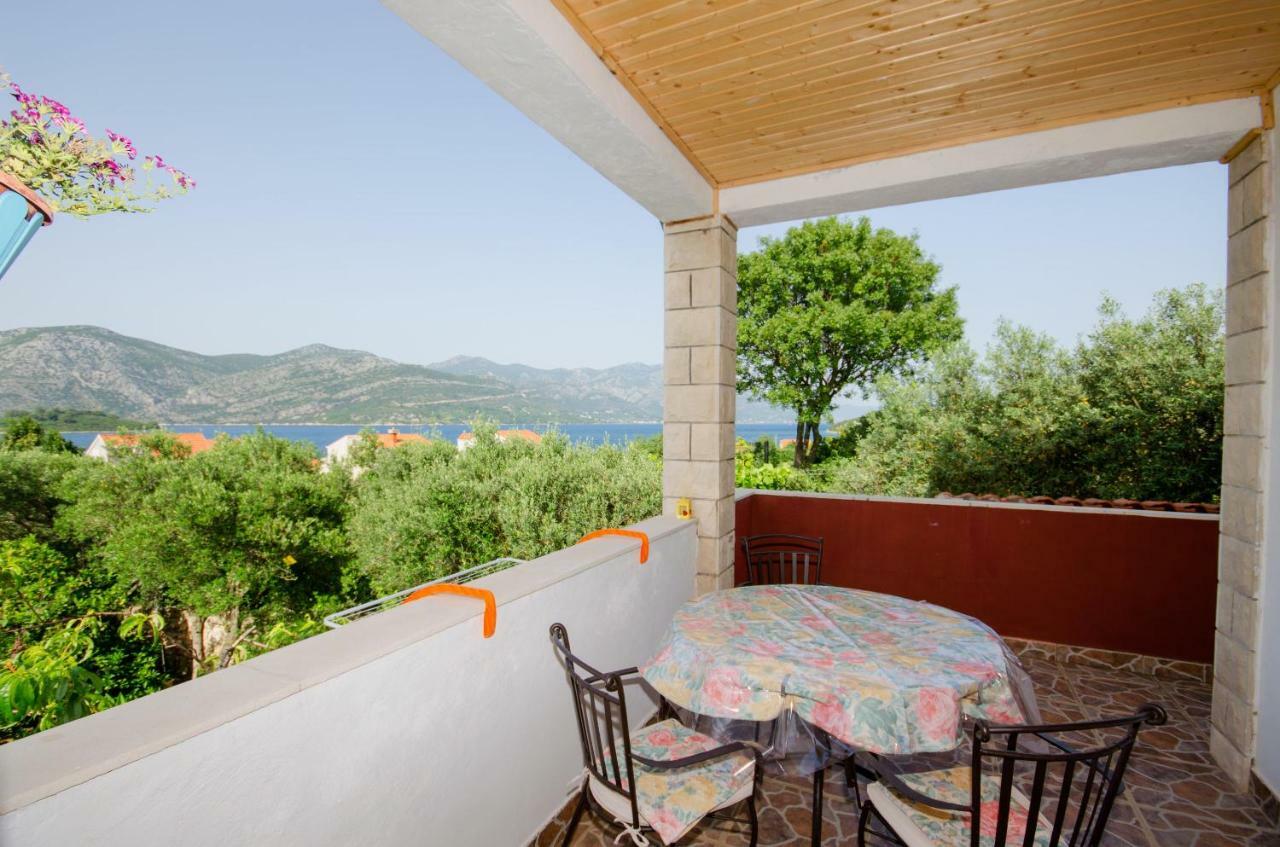 Apartment Slavka Račišće Esterno foto